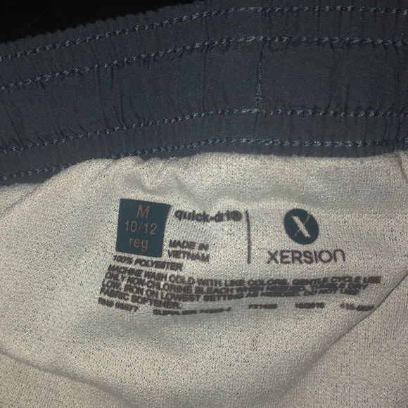 I’m selling these because they are way to small for me - Picture 3 of 3